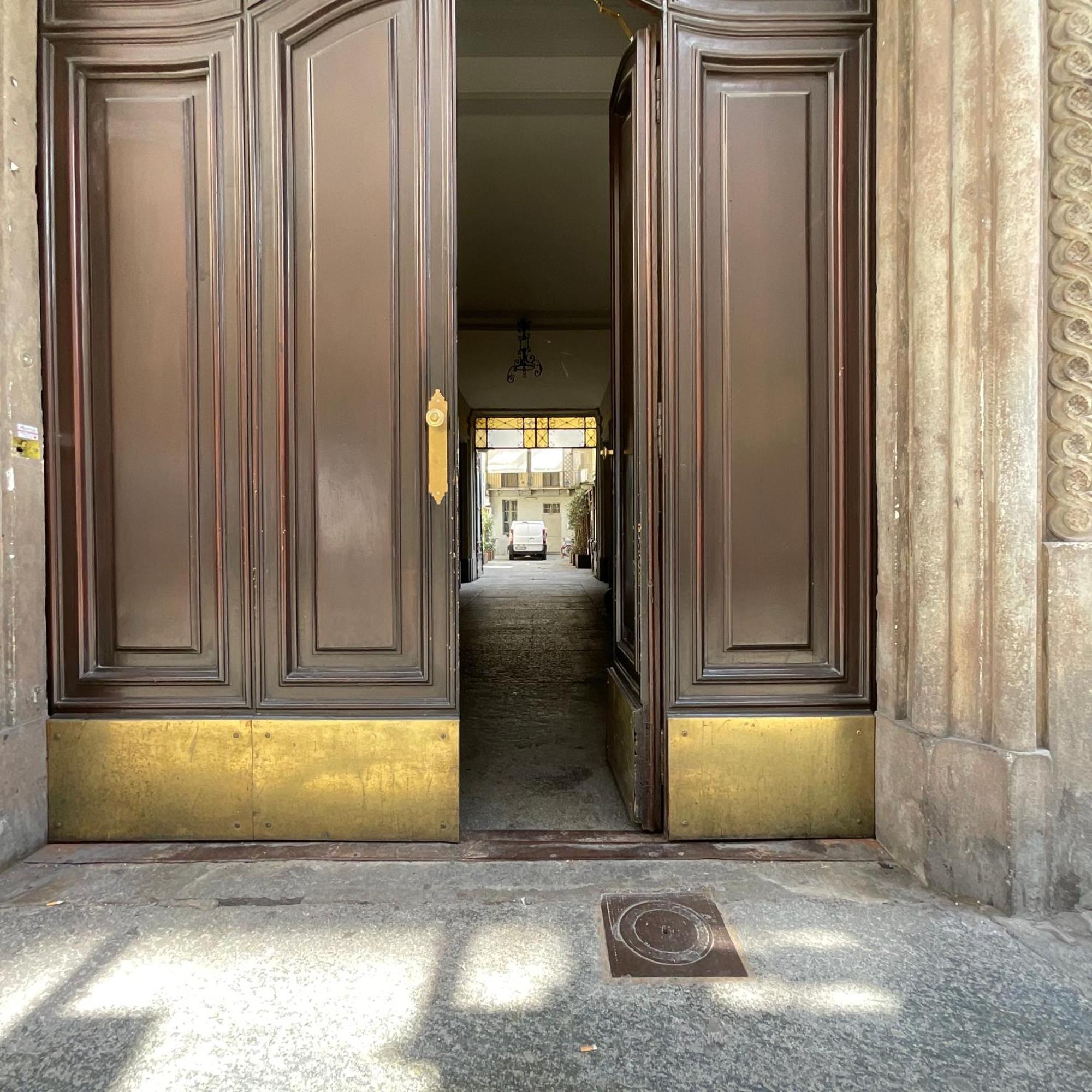 Nonpertutti Piazza Castello Accessibile Senior Famiglie Apartment Torino Exterior foto