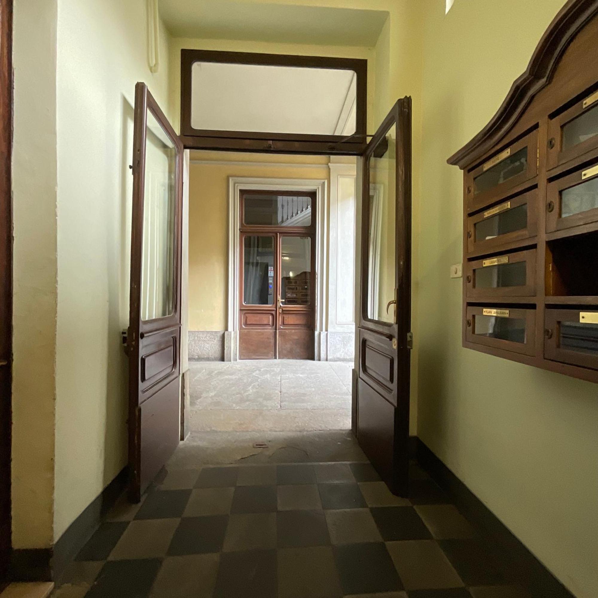 Nonpertutti Piazza Castello Accessibile Senior Famiglie Apartment Torino Exterior foto